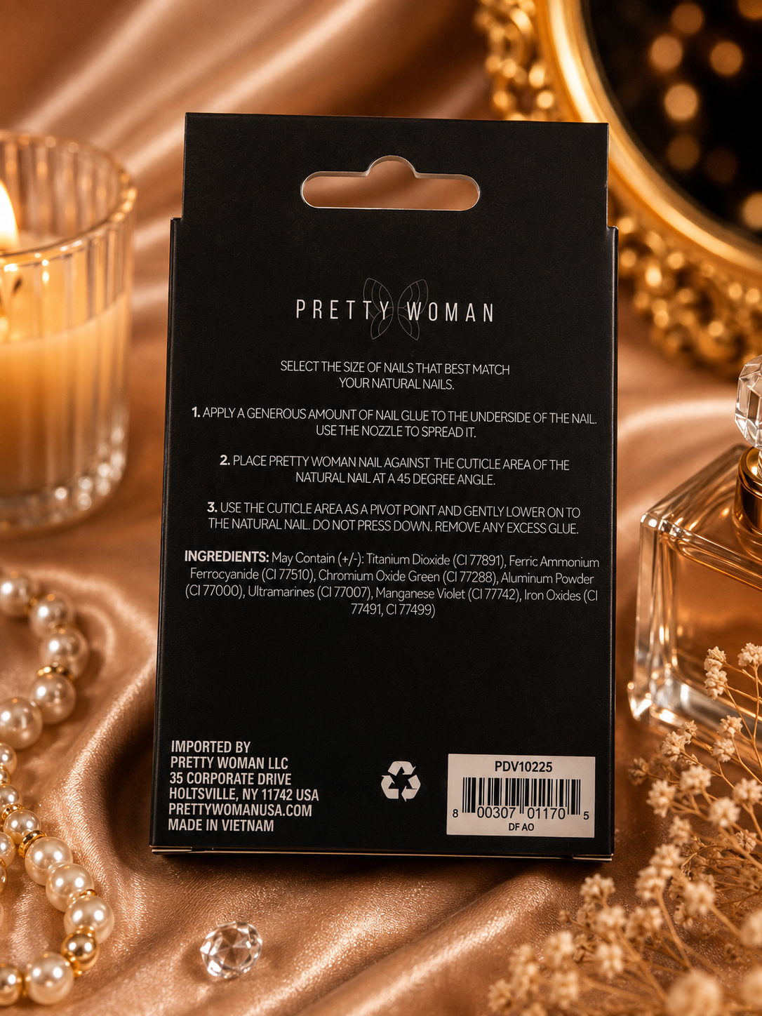 Pretty Woman 12 Faux Nails – Nude & Lavender Design – Vegan